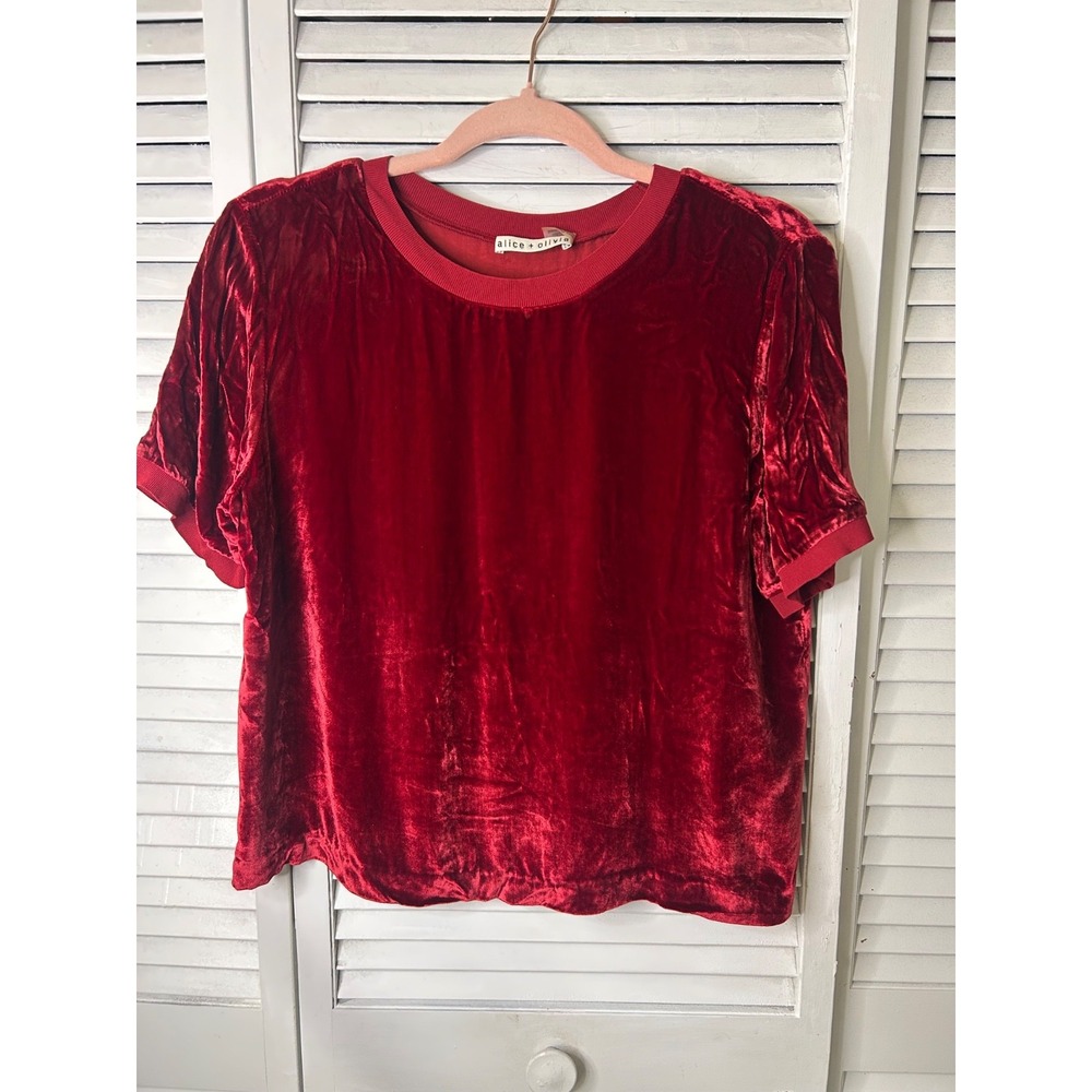 alice + olivia Short Sleeve Red‎ Top Size M